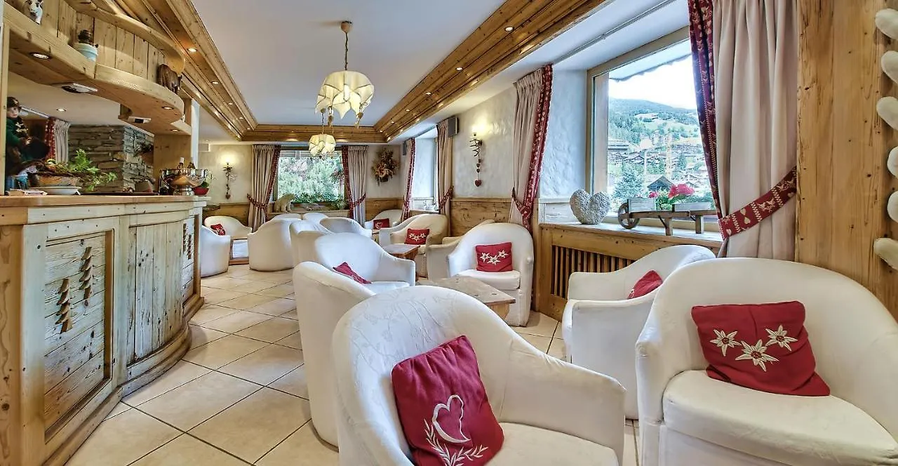 Hotel Les Sapins La Clusaz